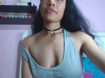 desi hot sexy girl looking cute coming webcam