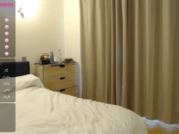 desi cute girl naked in hotel room before fucking