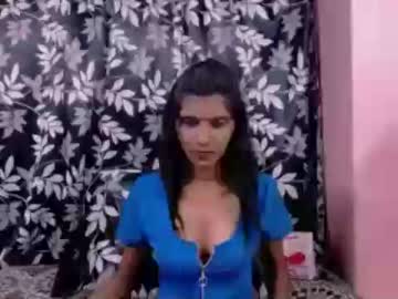 Indian Girl Blowjob In car